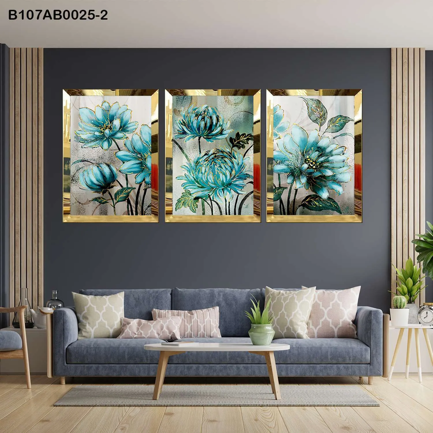 لوحات جدارية زهور زرقاء بتفاصيل ذهبية إطار ذهبي